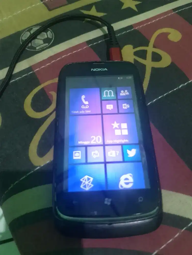 Nokia Lumia 610