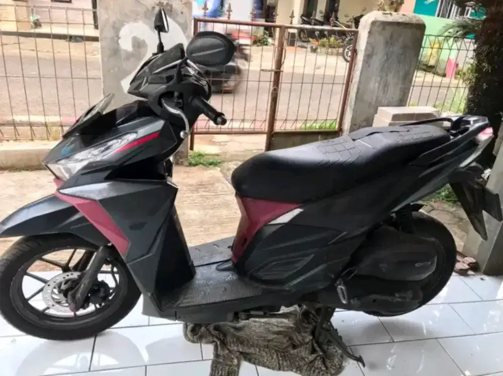 JUAL MOTOR VARIO 125 CC