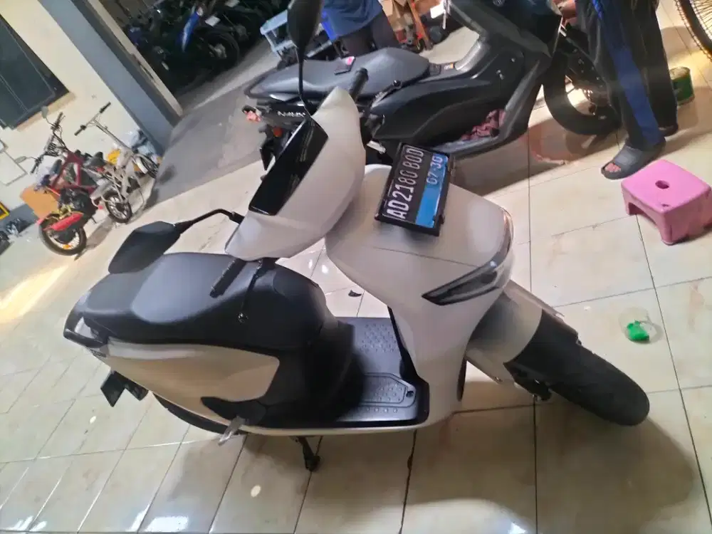 motor listrik Honda cuv