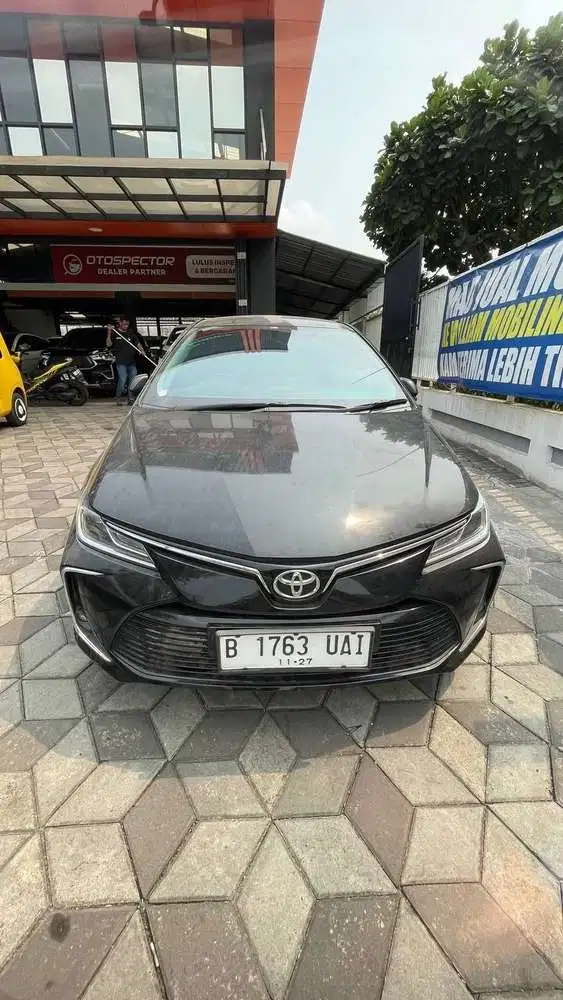 Toyota Corolla Altis V 1.8L A/T 2022