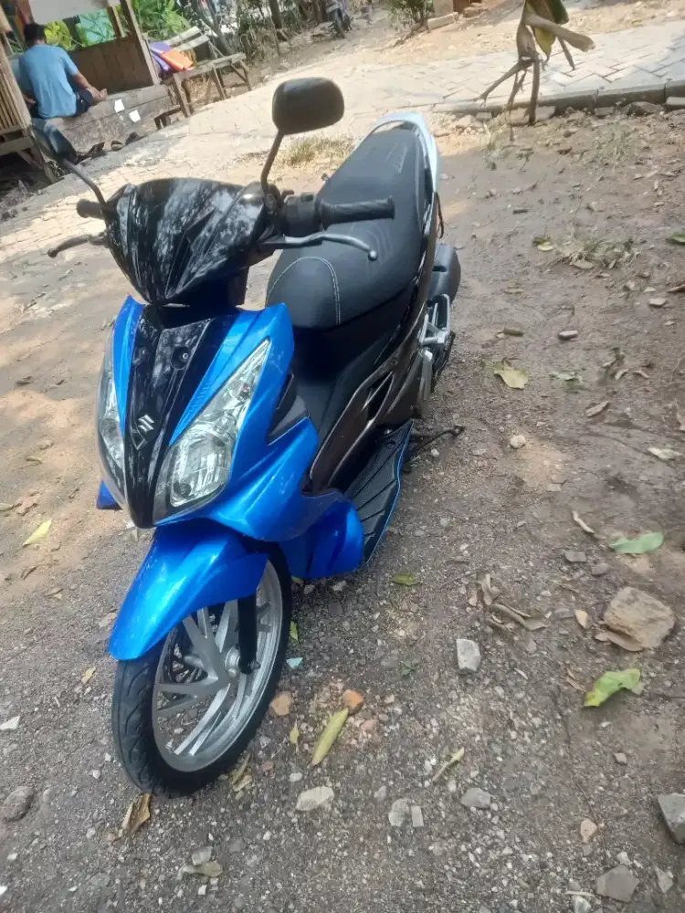 Suzuki skywave 2011