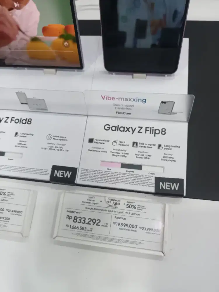 Samsung galaxy new zflip 8