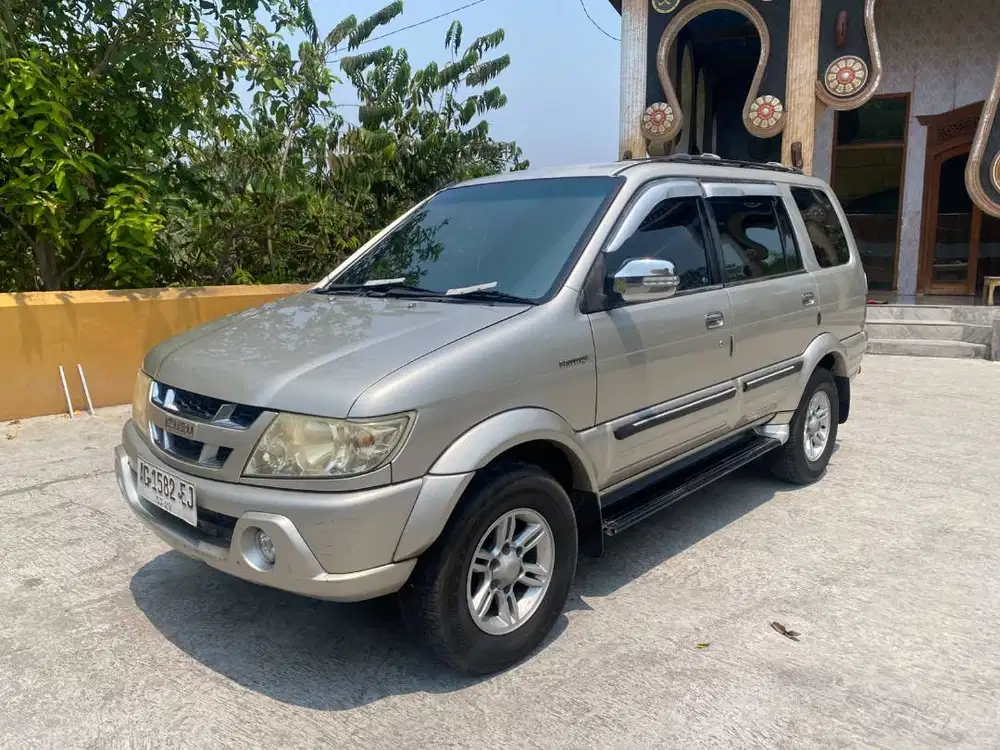 isuzu panther 2.5 Grand Touring 2005 cipto bisa tukar tambah sekoto