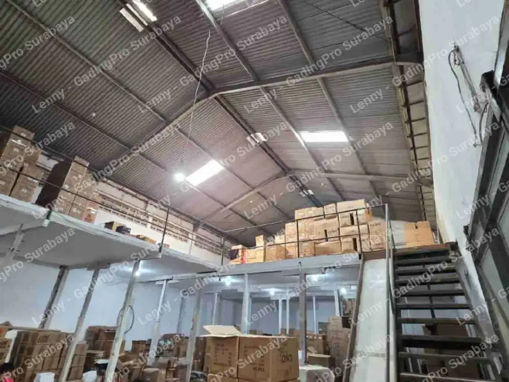DIJUAL/SEWAKAN GUDANG KENJERAN. AKSES JALAN BISA MASUK CONTAINER