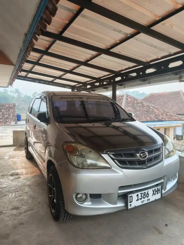 Xenia Li 2009 - Daihatsu
