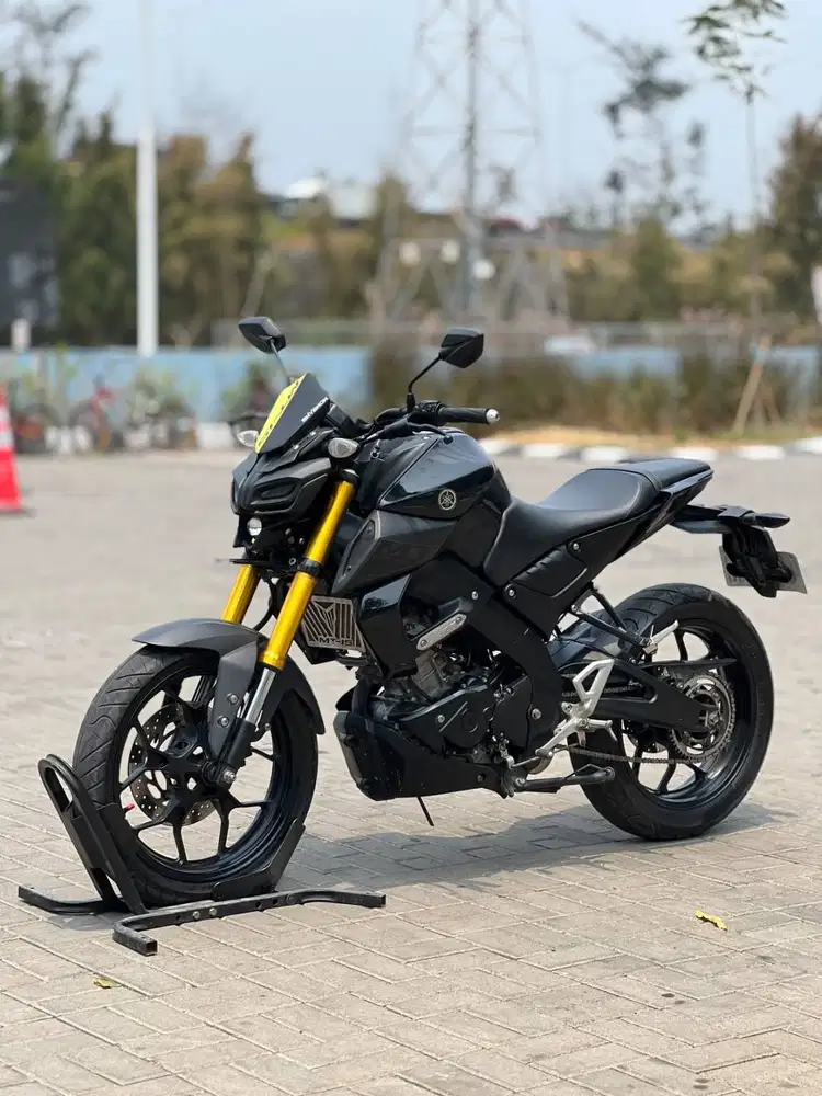 YAMAHA MT15 2020 HITAM KM RENDAH PAJAK PANJANG SIAP TOURING