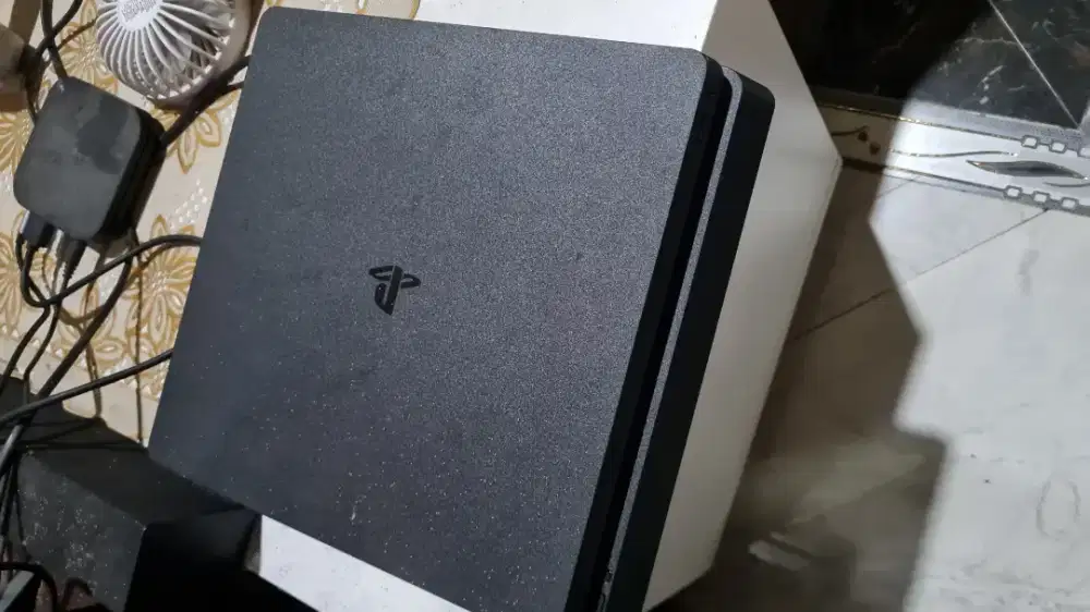 PS4 Slim Ori 1TB Second Like New