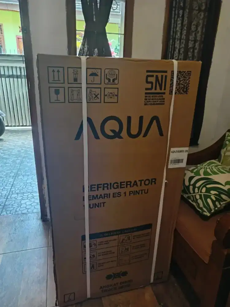 Kulkas AQUA Satu Pintu Tipe D-185 BARU