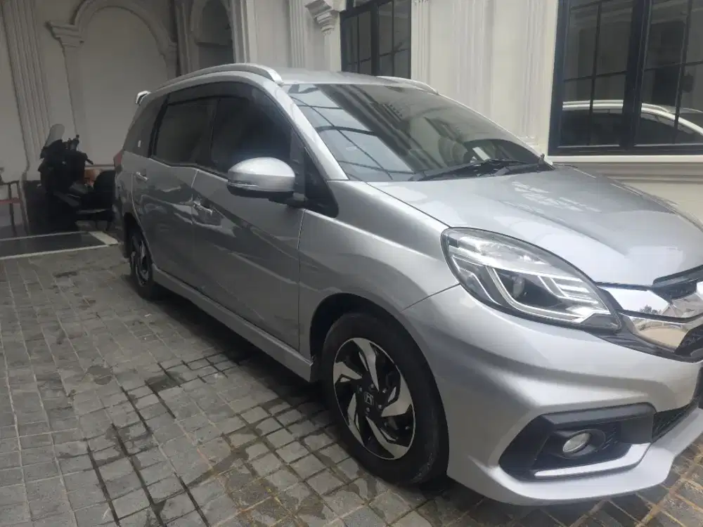 For sale Mobilio RS