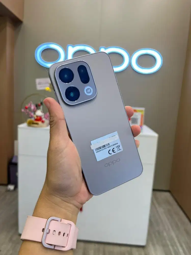 Oppo find x9 12/256