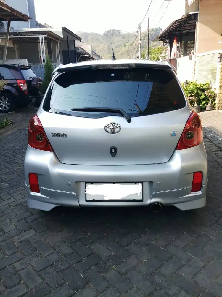 Yaris 2013 Tipe E ISTIMEWA