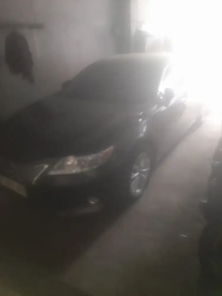Jual mobil mewah lexus Es 300 H