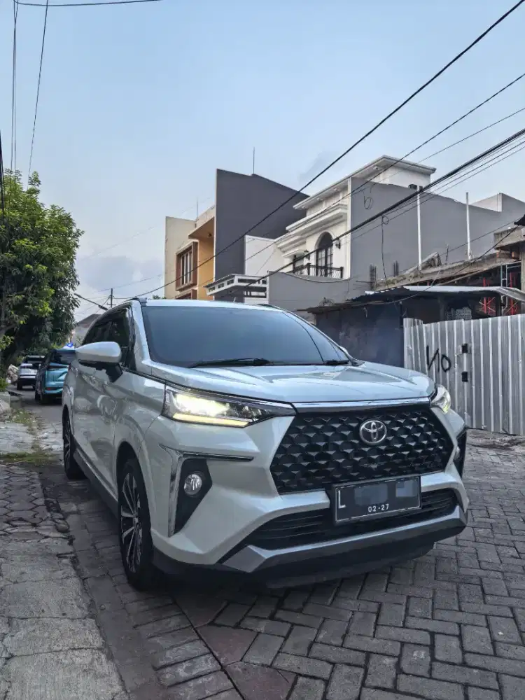 Toyota Veloz Q 1.5 2022 CVT Matic AT Putih Non TSS Avanza