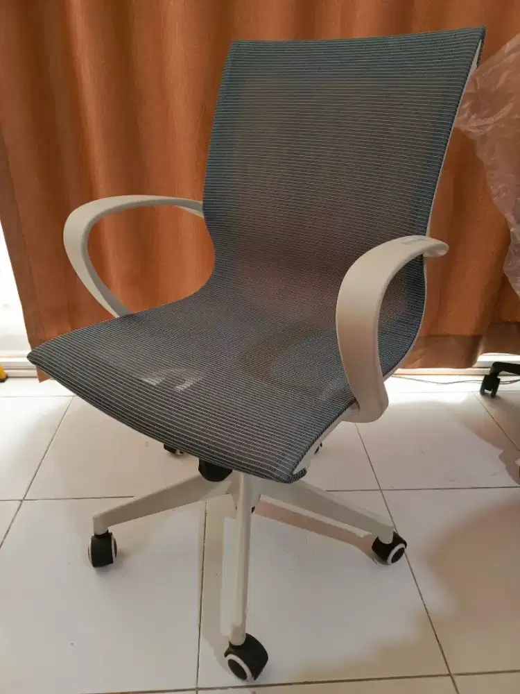 Kursi kantor yj-09