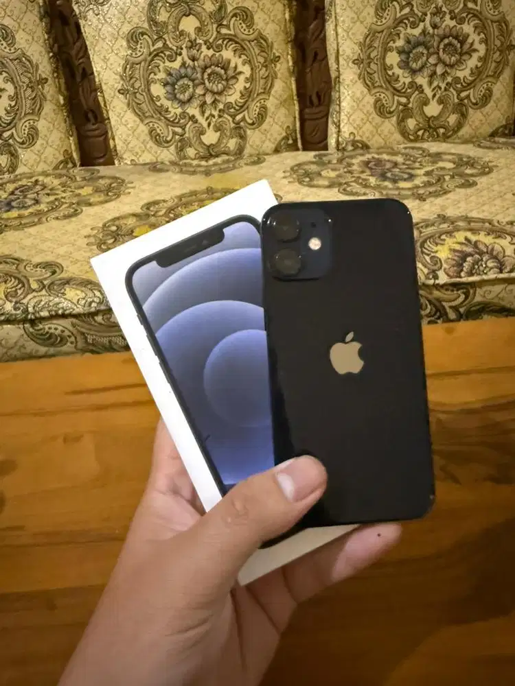 Iphone 12 mini 128 Hitam No minus fullset