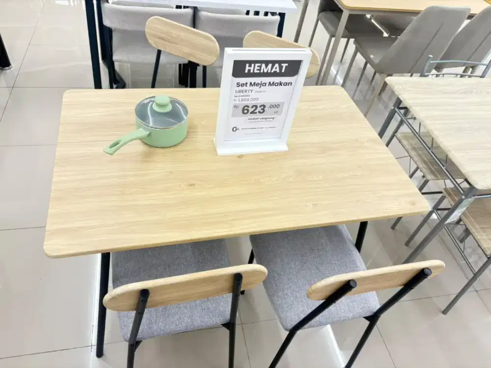 Meja Makan Set Liberty