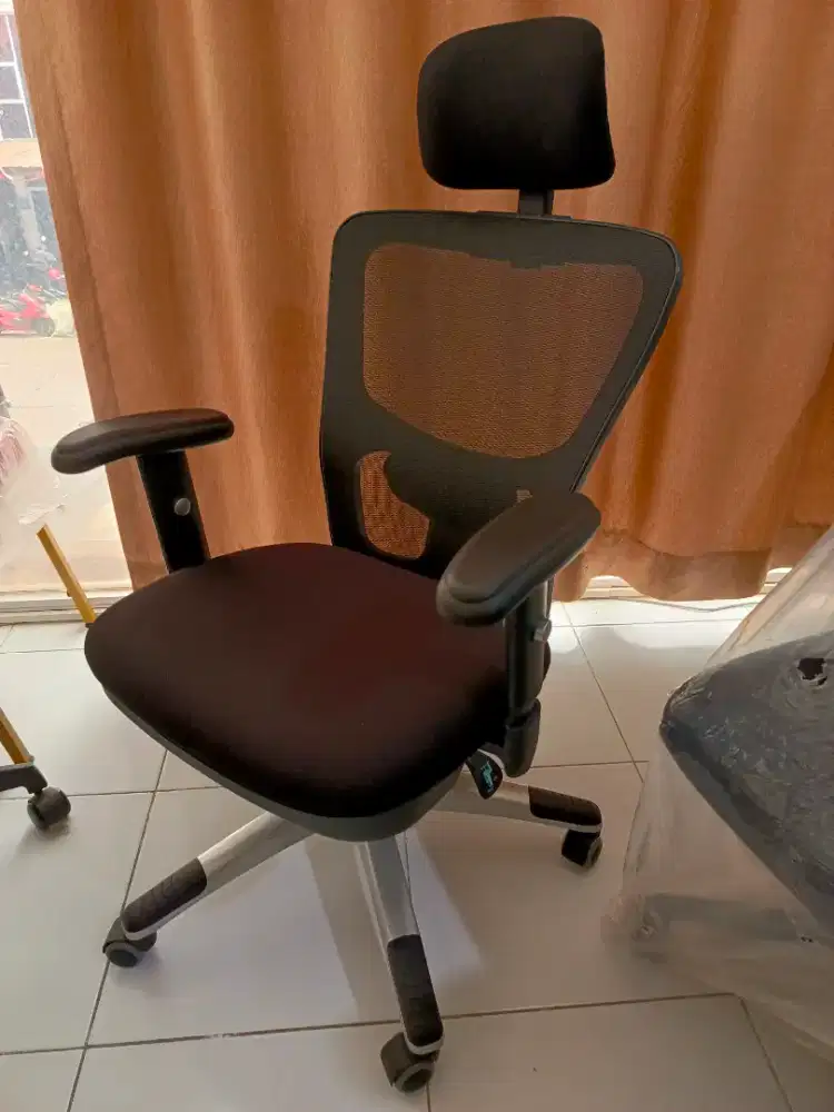 Kursi kantor yj-05