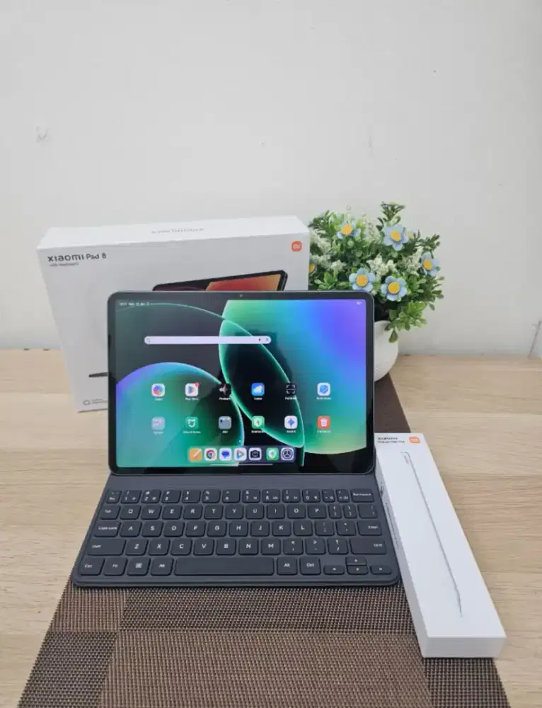 Xiaomi mipad 8 full ori plus keyboard dan pencil alias tinggal pake