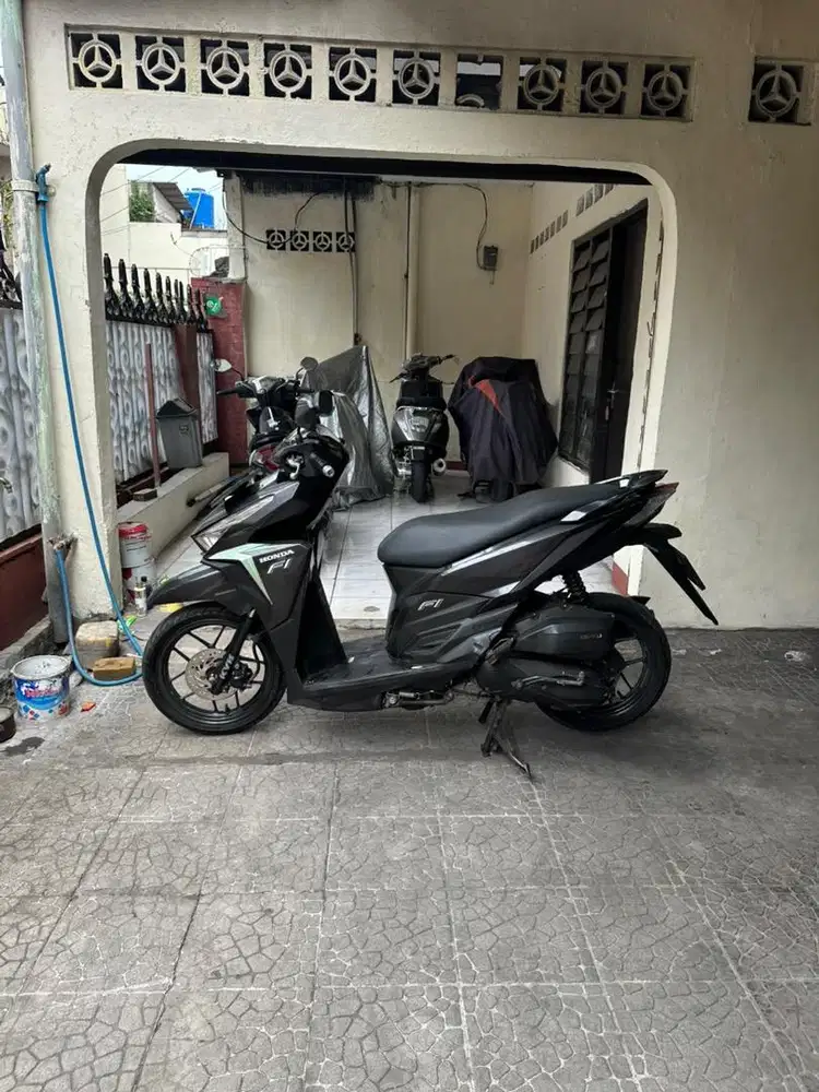 Vario 2016 pajak hidup