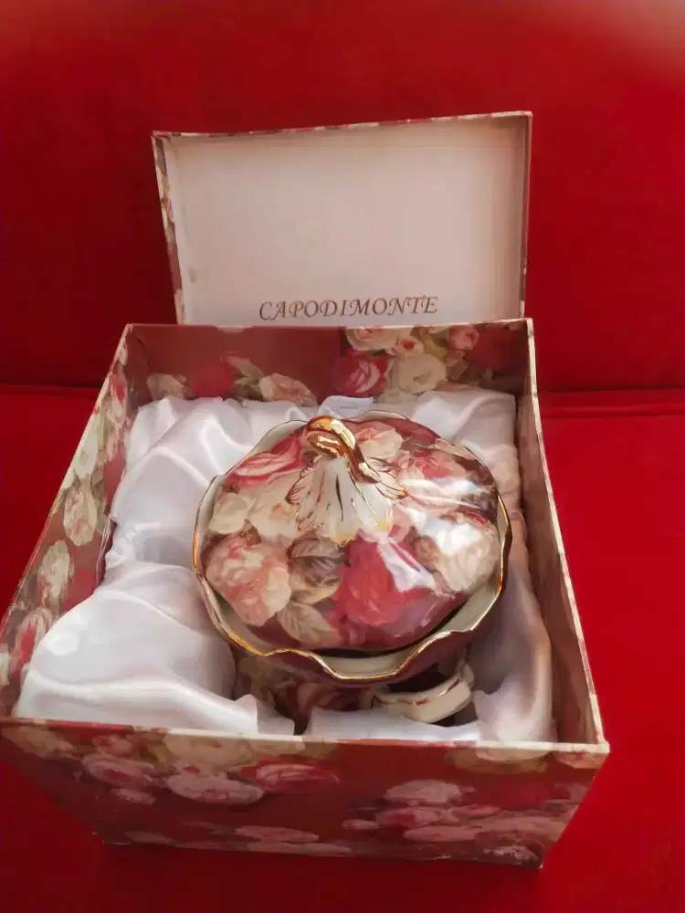 Ceramic porselene handcraft Italy