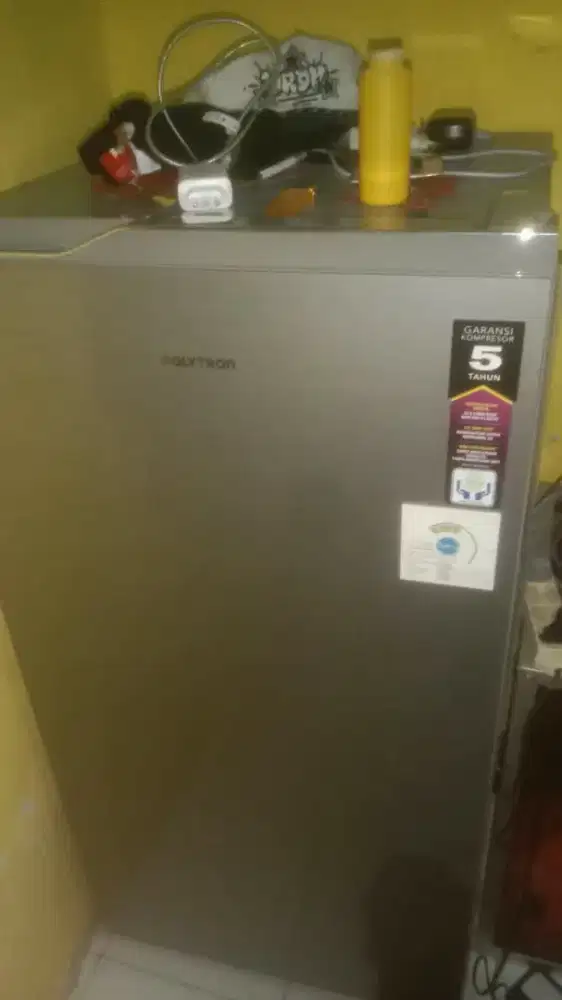 Kulkas Polytron 1pintu