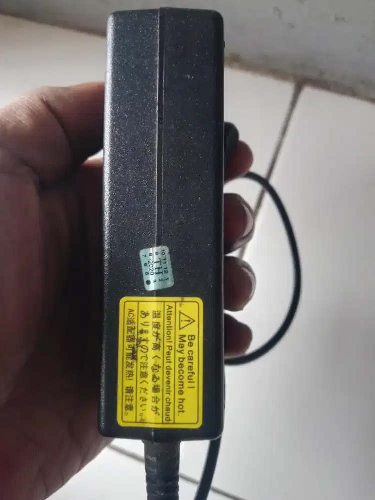 Adaptor charger Acer 65 watt ori