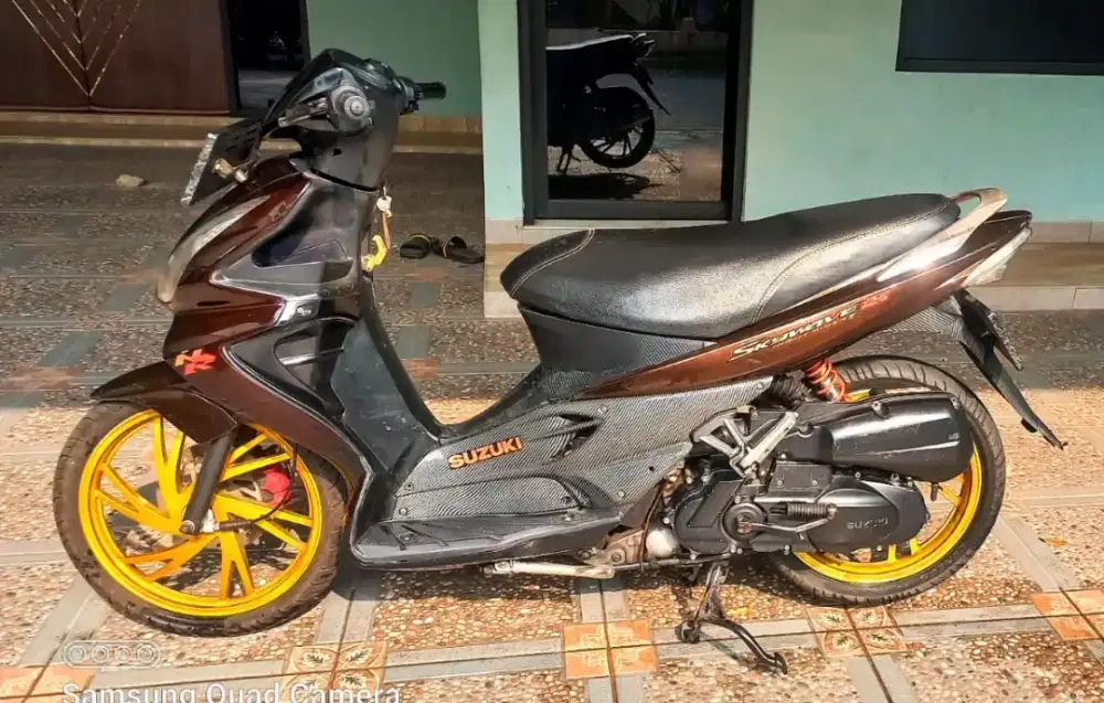 Suzuki Skywave 125 , Mocca