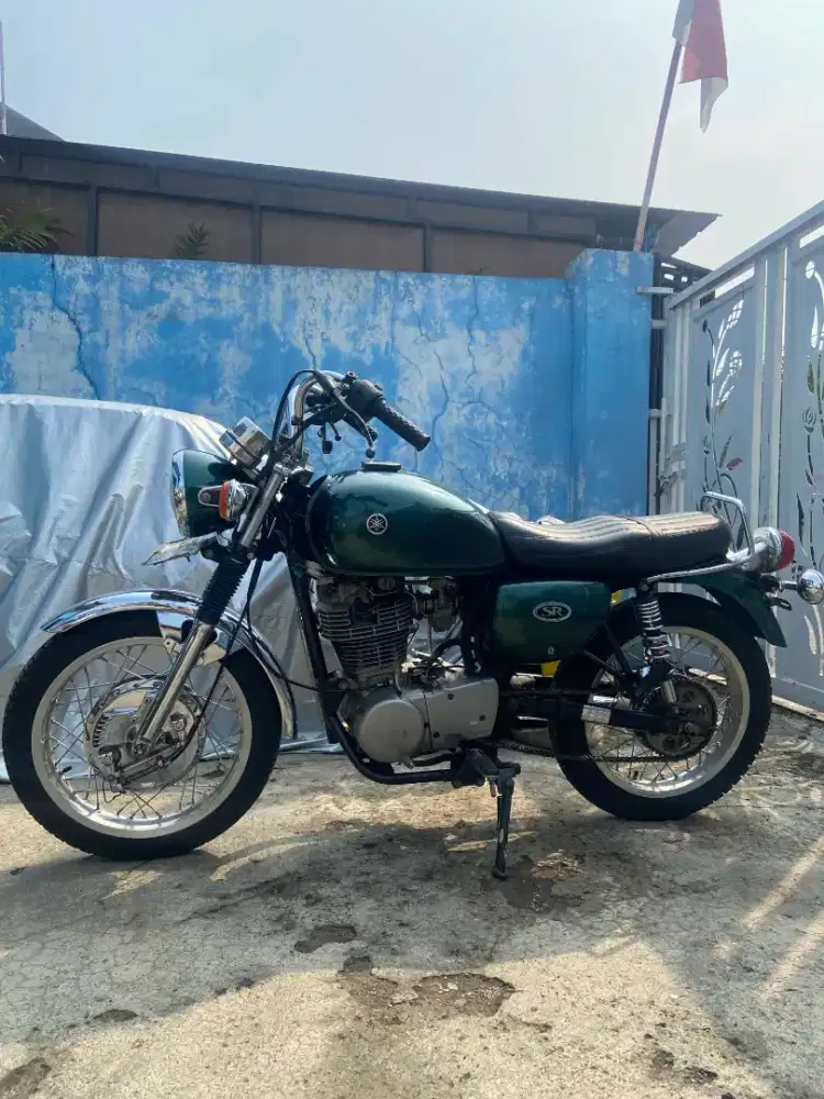 YAMAHA SR400 CUSTOM
