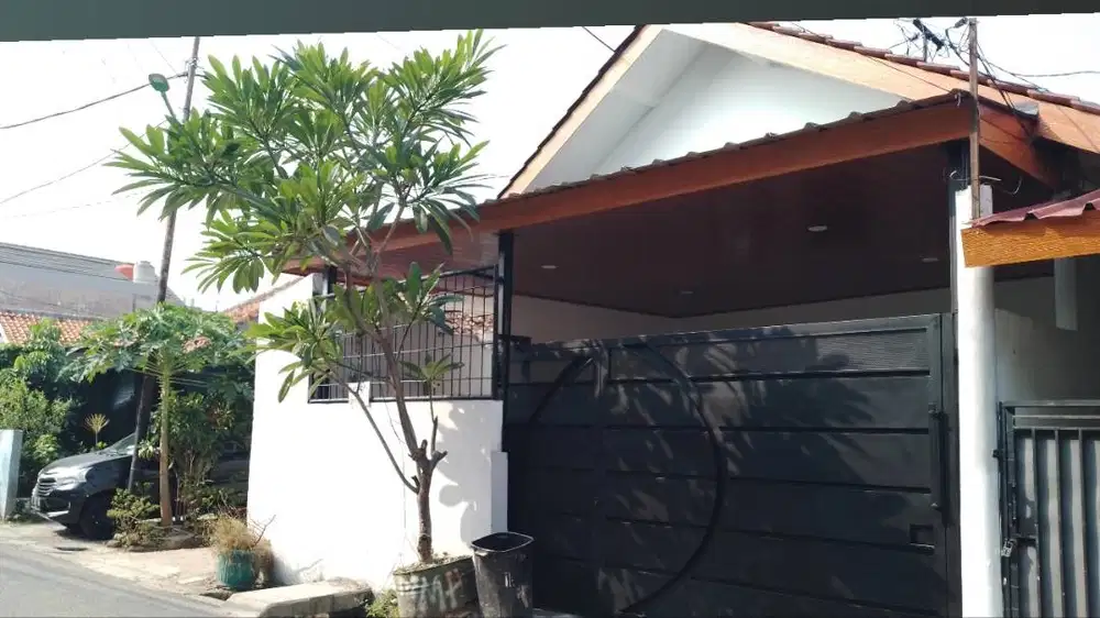 DI SEWAKAN RUMAH di FATMAWATI