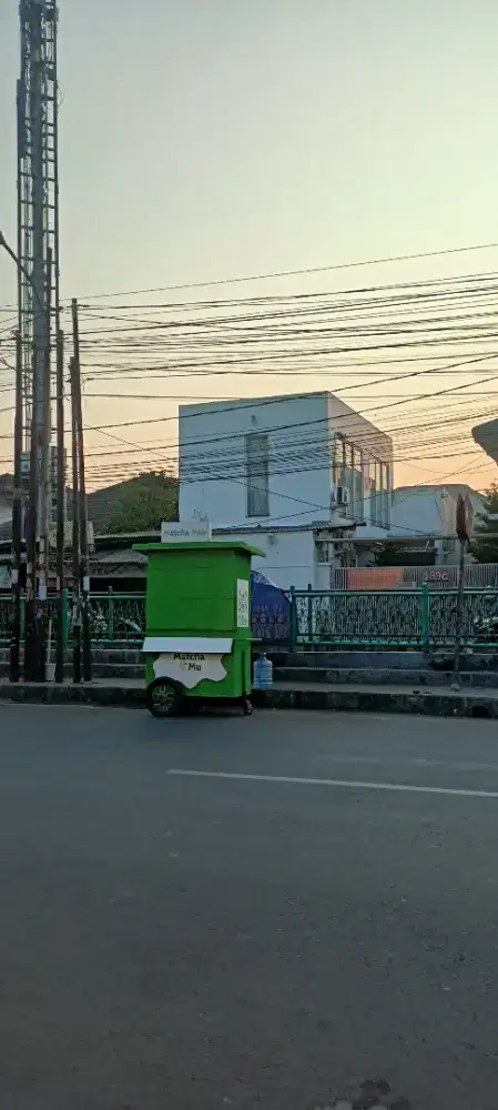 Di cari matcharista jaga stand matcha mu di UIN 2 Ciputat