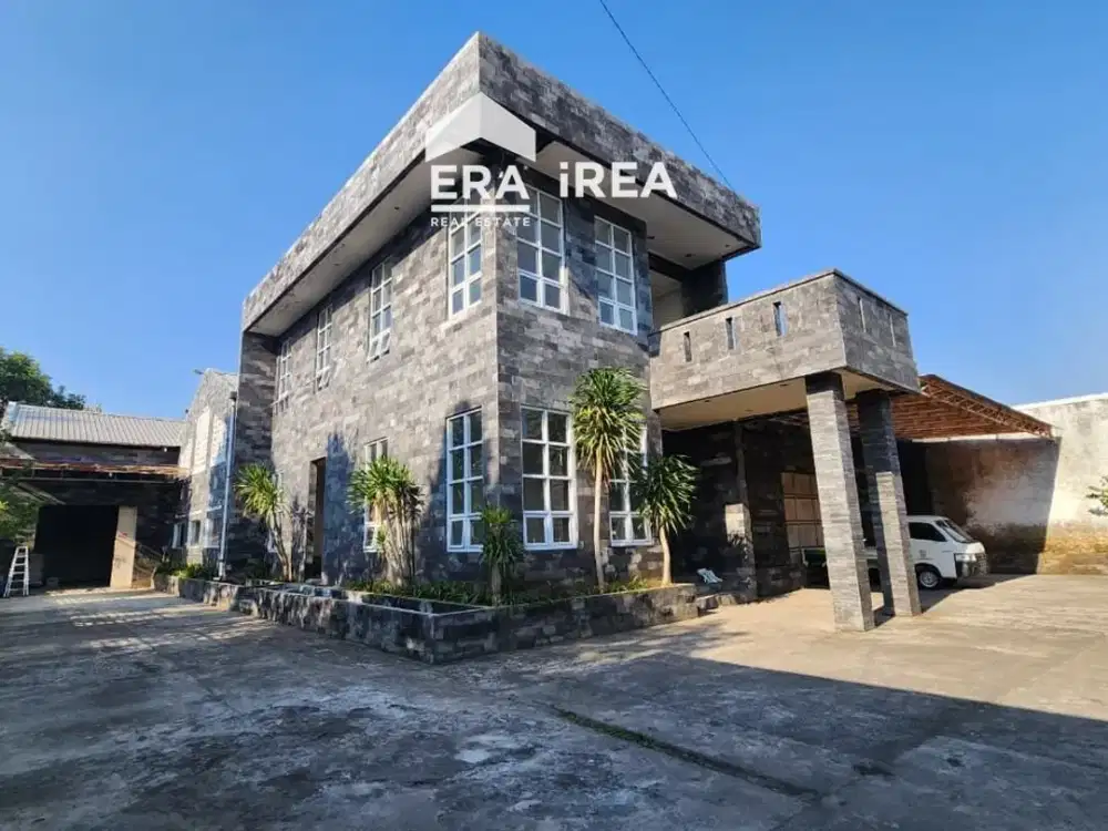 GUDANG DAN RUMAH DIJUAL DI SOLO UTARA DEKAT PASAR NOGOSARI
