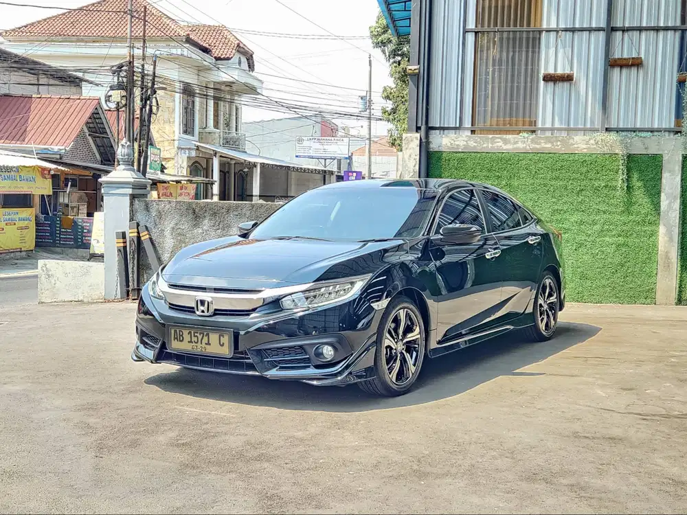 Civic Turbo ES 2018 matic pajak hidup