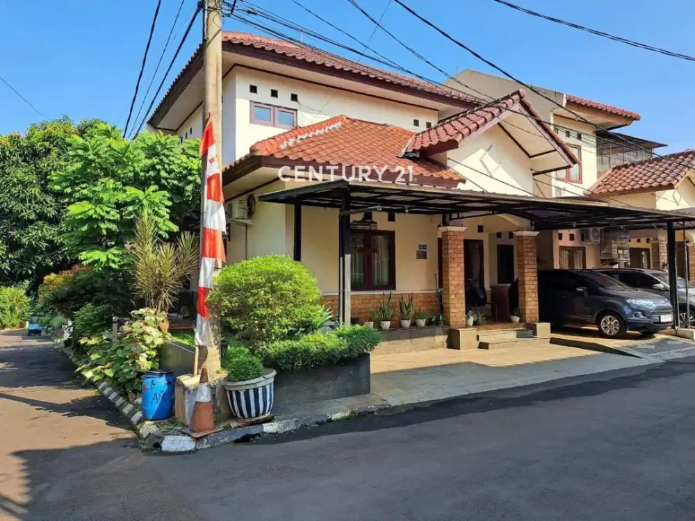Di Jual Rumah Strategis Dekat Pintu Tol Kukusan Depok.