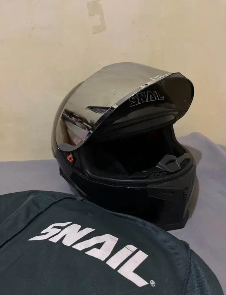 Helm Fullface Snail Ffs1