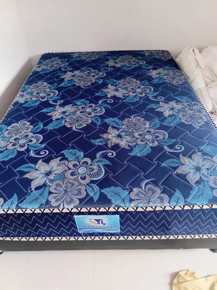 Kasur spring bed kondisi baru
