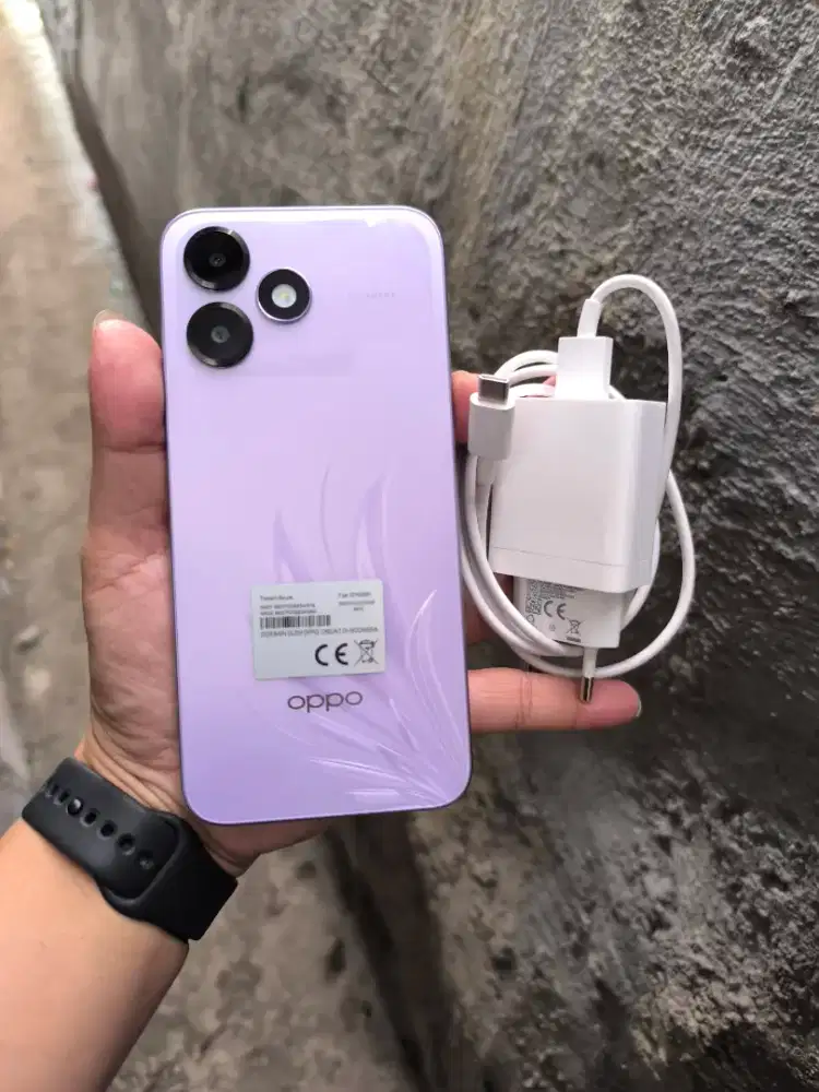 Oppo A6C 4/64gb