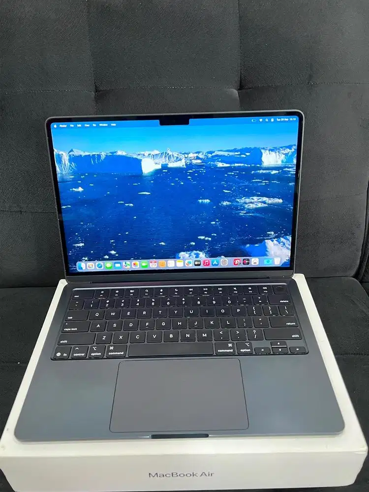 Macbook Air M4 2025 16/256GB 13inch Fullset