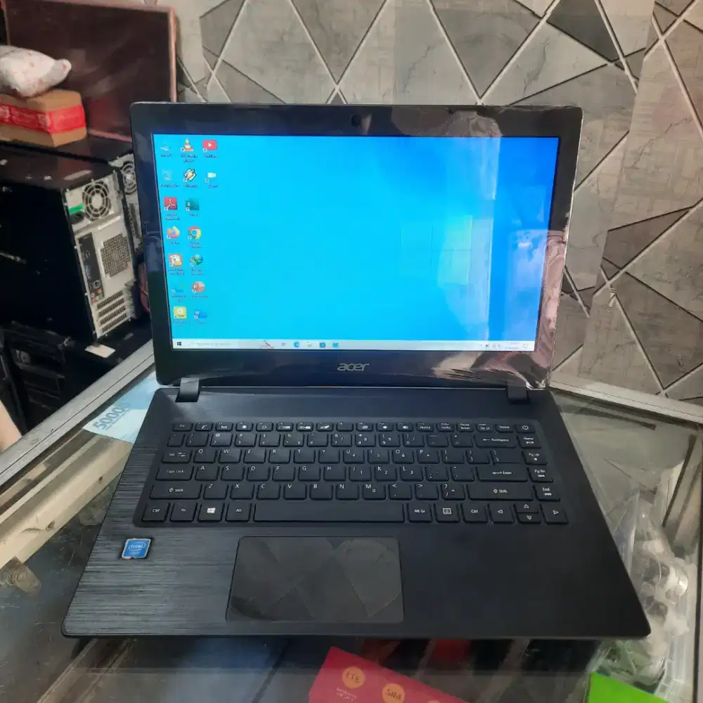 Acer A314-32, Celeron N4000, RAM 4GB, SSD 128GB, Layar 14 inch