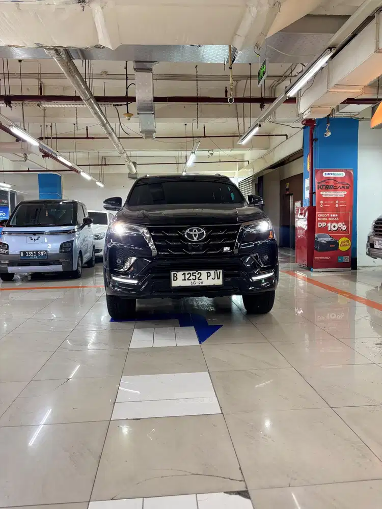 Fortuner GR 2.8 At 2023 DP 35Jt