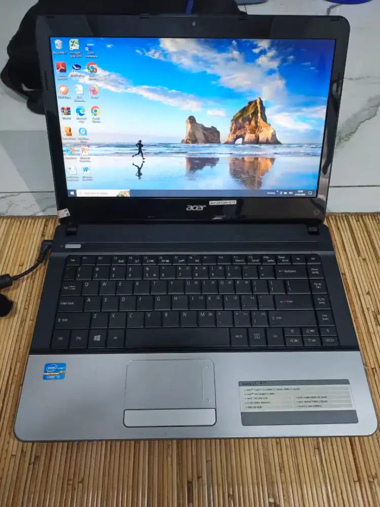 Laptop Acer E1-471 intel core i3