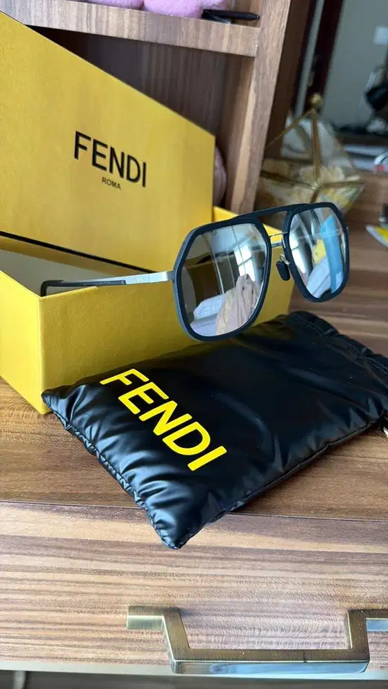 Kacamata sunglasses FENDI Original