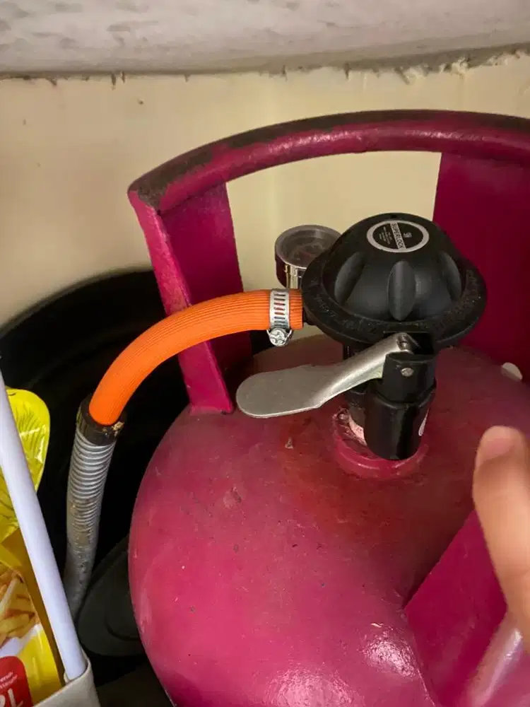 Kompor gas rinnai caflon satu set beserta selang gas dan tabung gas