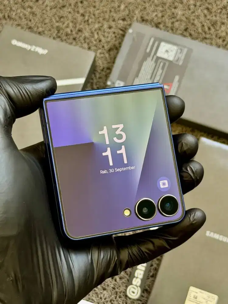 Samsung Z Flip 7 12gb/256gb Fullset Resmi Indonesia