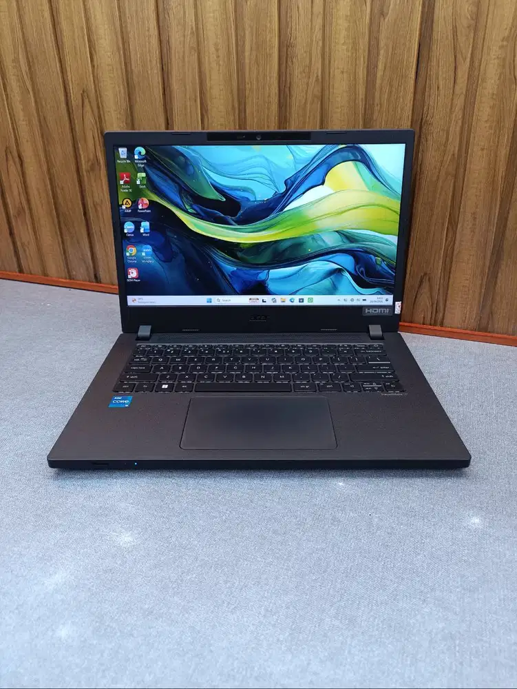Laptop Acer Travelmate Core i5 Gen 12 Mulus