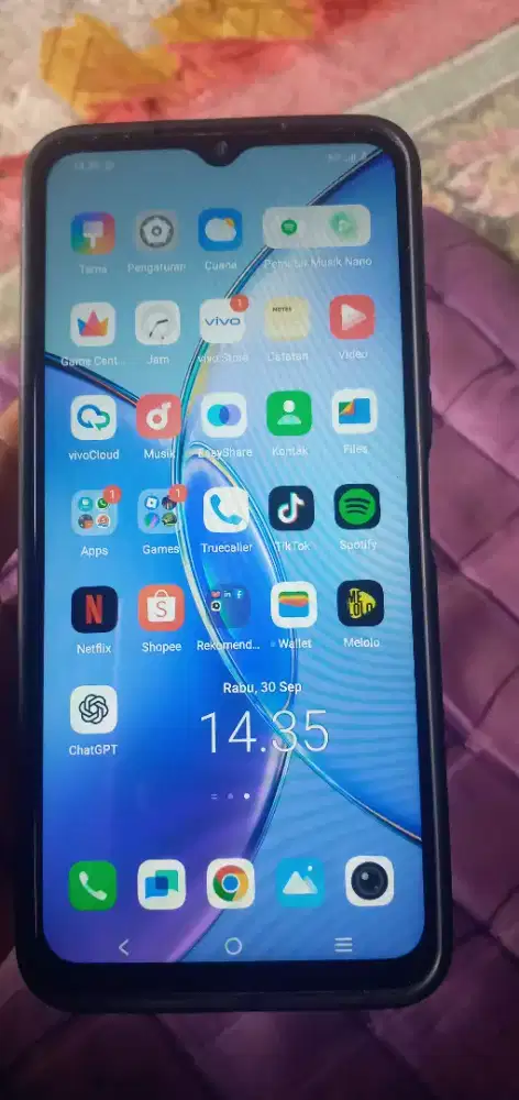 Vivo y17s ram 4+4/64 no minus
