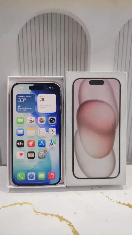 iPhone 15 128gb inter all Op pink Fulset. Hb 100%an gantian batre.