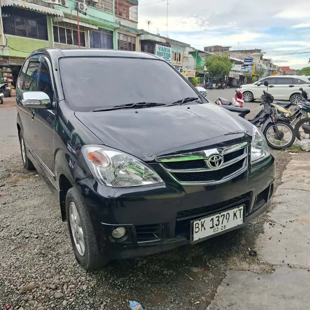 AVANZA 1.3 G 2011