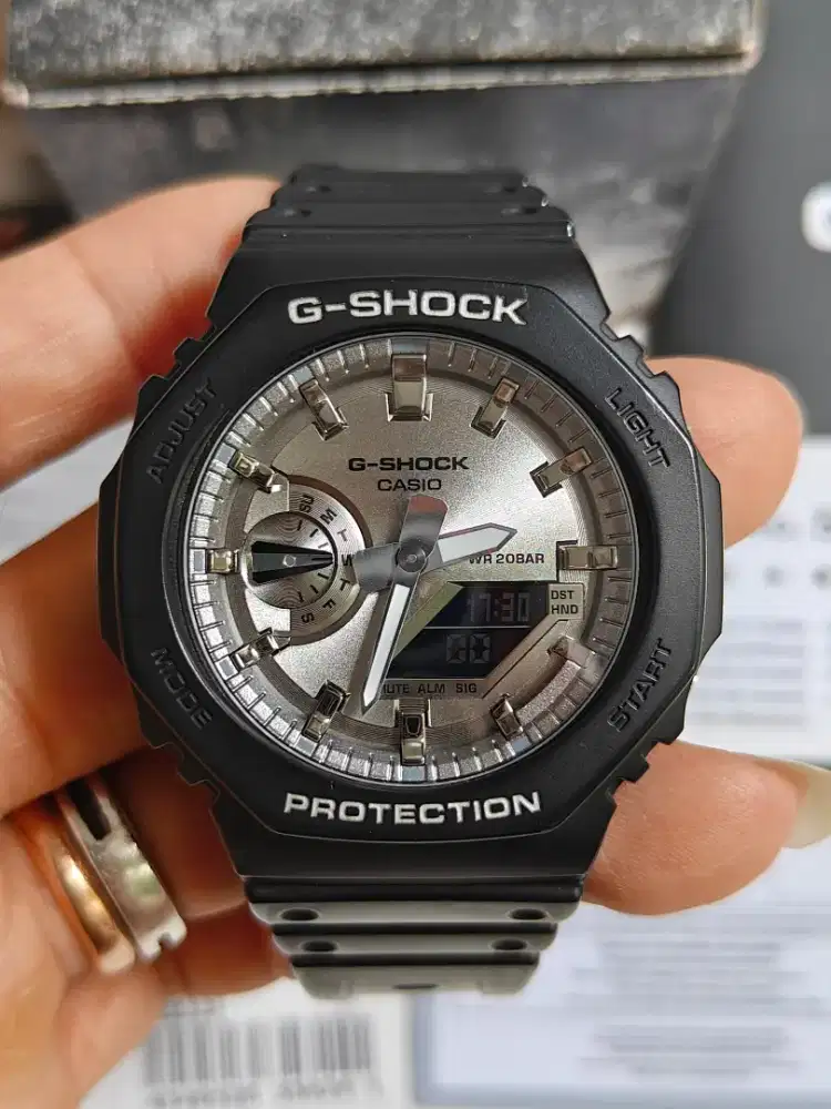 Casio G-Shock GA-2100SB-1ADR original bekas sangat bagus normal