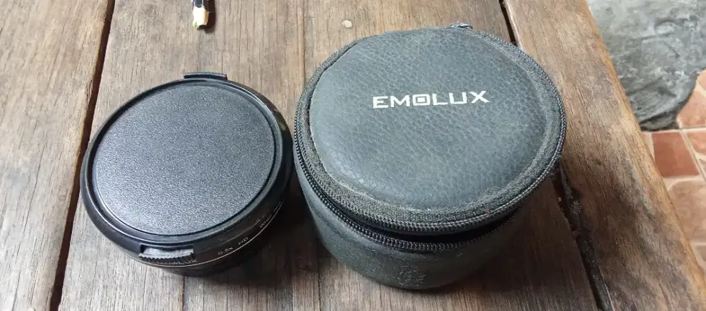 Aksesoris lensa emolux 58mm