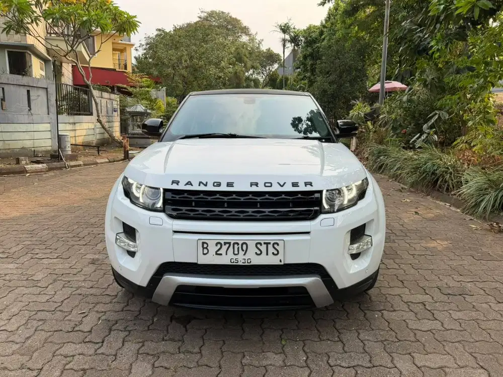 [MURAH]RANGE ROVER EVOQUE DYNAMIC WHITE 2012 PAJAK PANJANG!